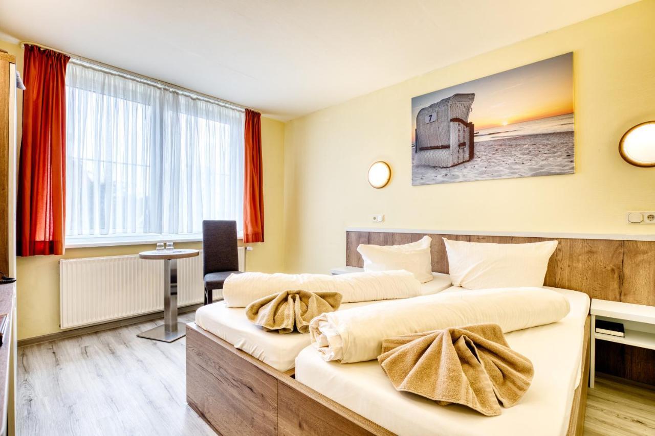 Hotel Kiebitz An Der Ostsee Börgerende-Rethwisch エクステリア 写真